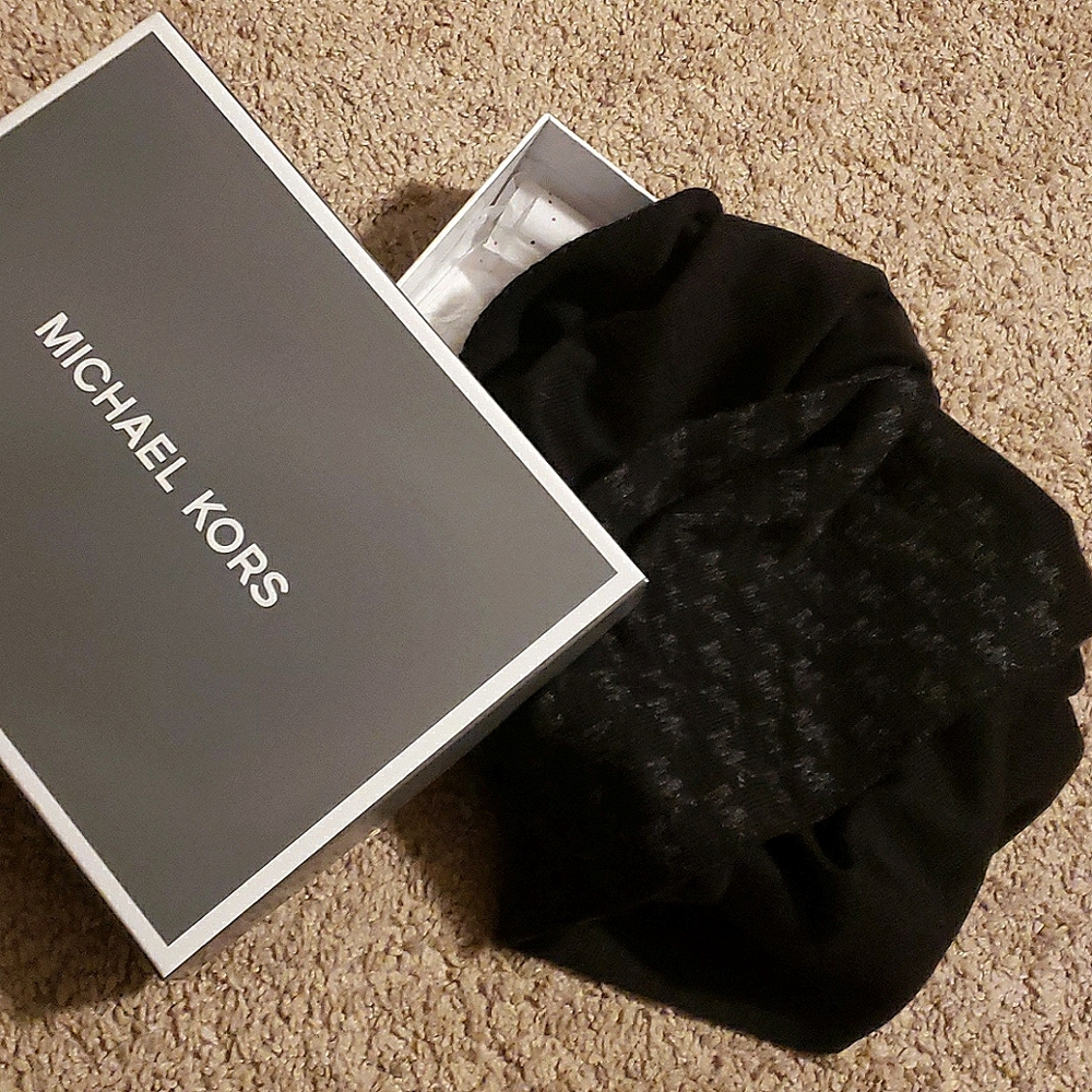 Michael Kors Logo Scarf